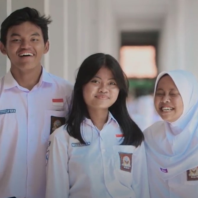 Pendidikan Keterampilan Hidup (PKH) SMA/K [Kemitraan dengan UNICEF]